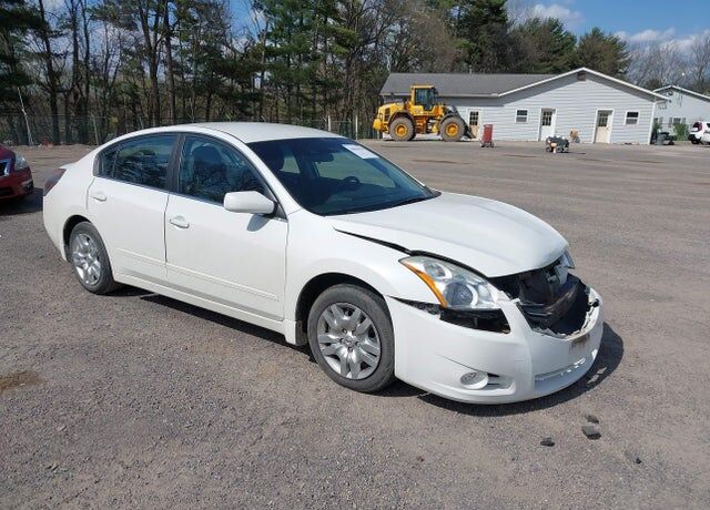 2010 NISSAN Altima