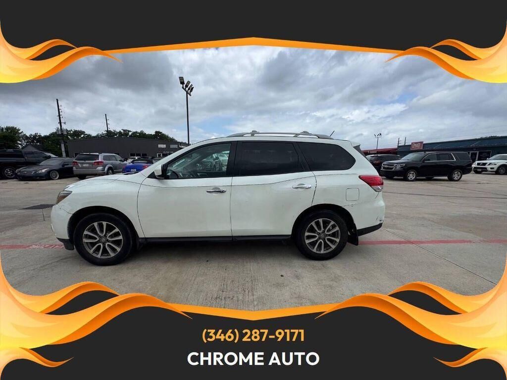 2016 NISSAN Pathfinder