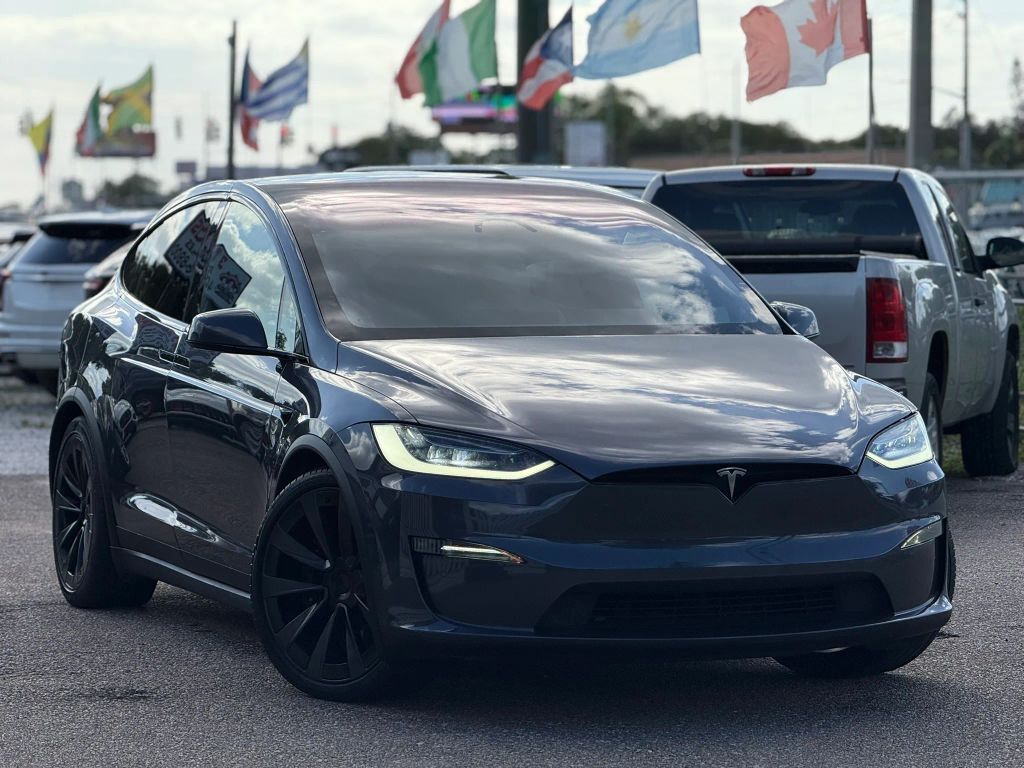 2022 TESLA Model X