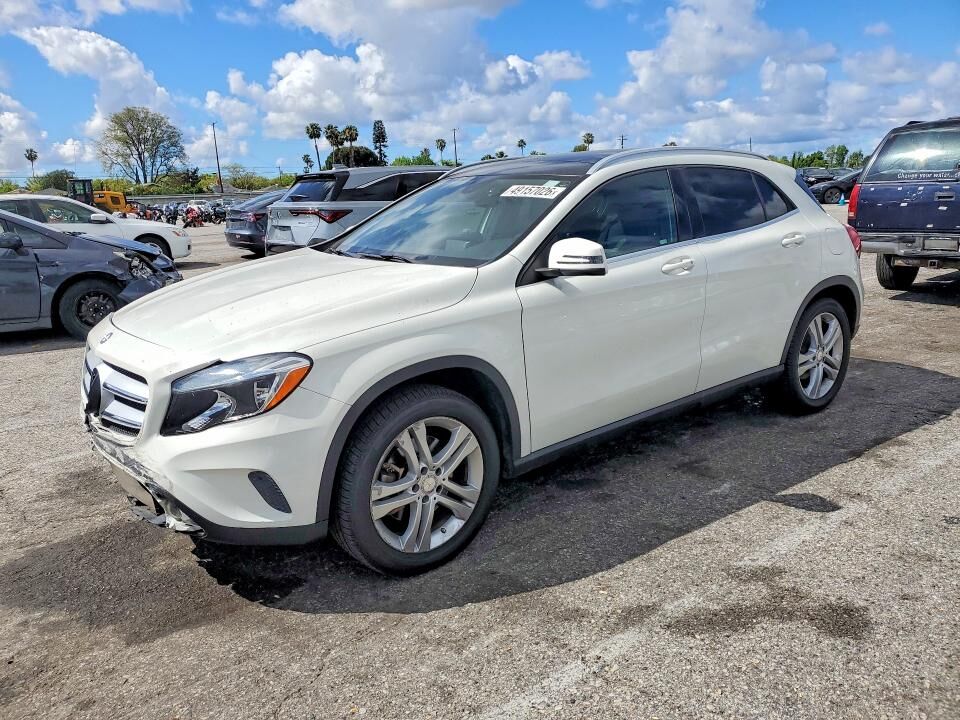 2015 MERCEDES-BENZ GLA-Class