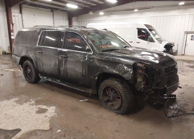 2019 CHEVROLET Suburban