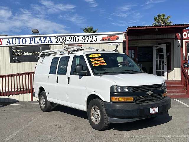 2018 CHEVROLET Express