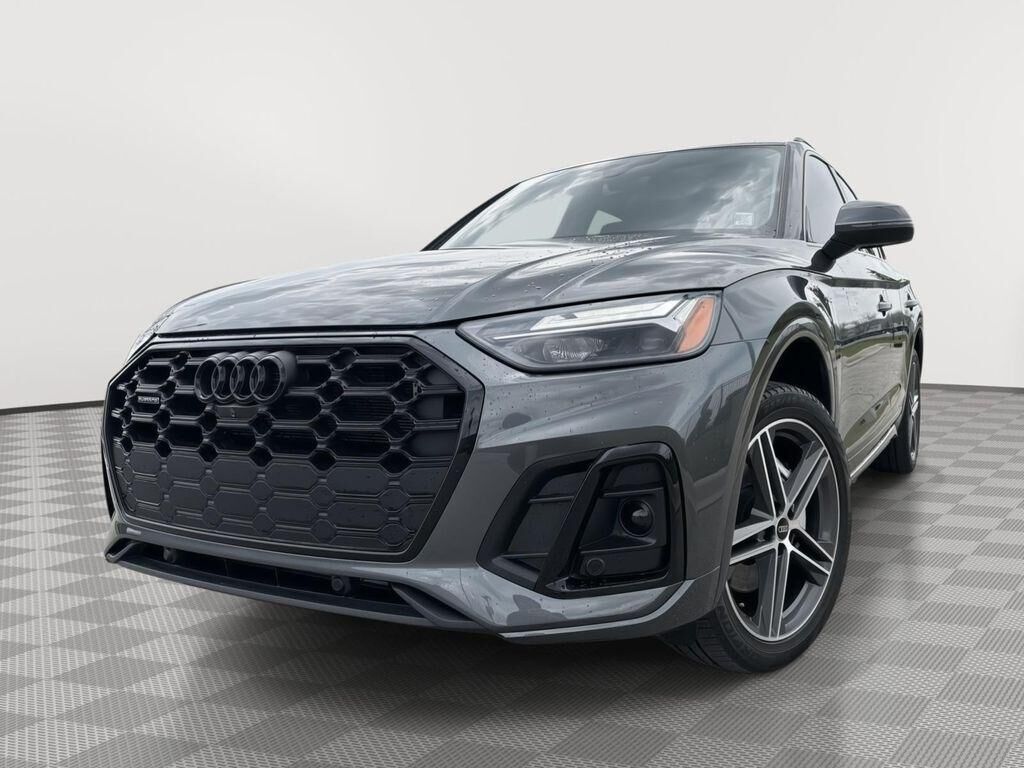 2023 AUDI Q5 e