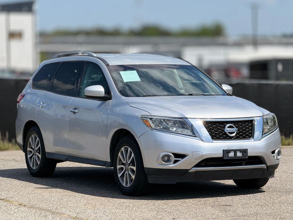 2015 NISSAN Pathfinder