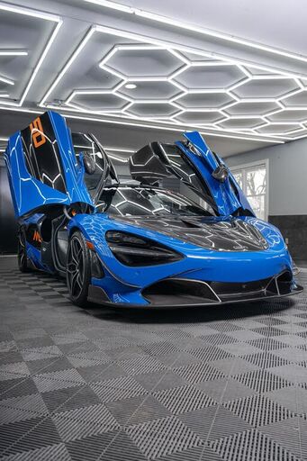 2018 MCLAREN 720S