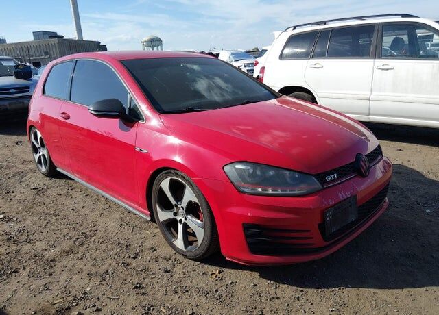 2016 VOLKSWAGEN Golf GTI