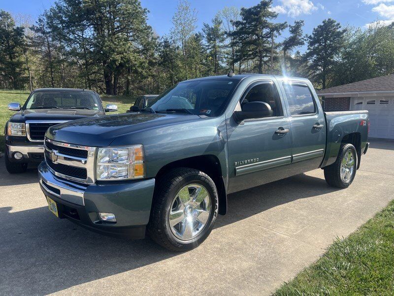 2011 CHEVROLET Silverado