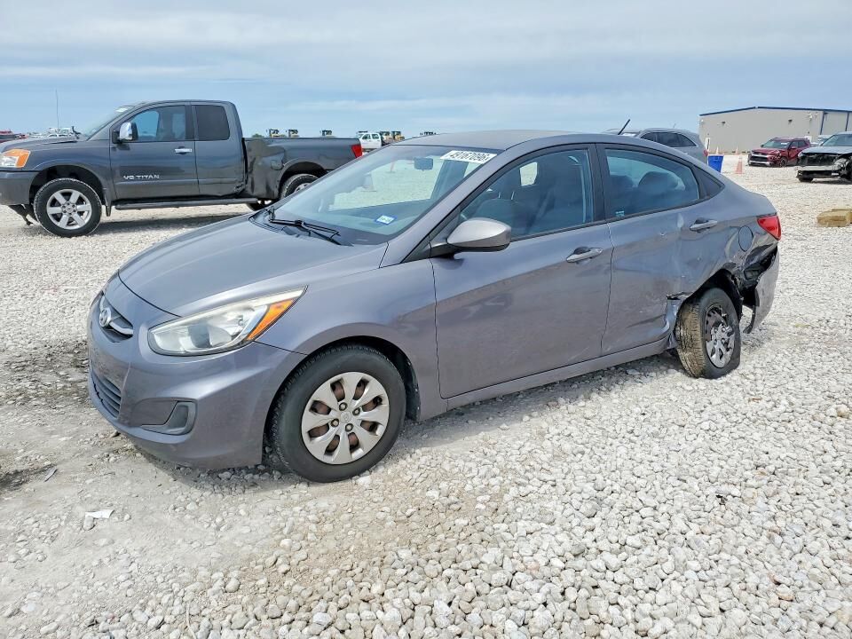 2015 HYUNDAI Accent