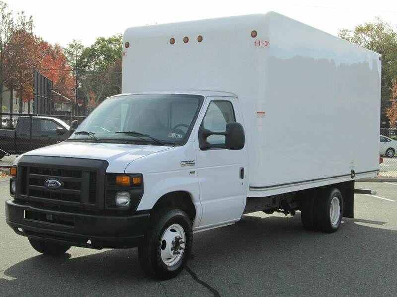 2014 FORD E-350