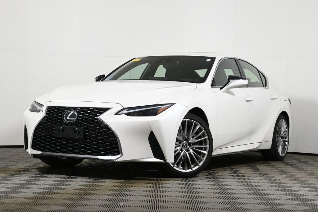 2024 LEXUS IS
