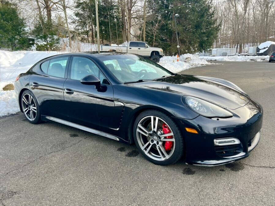 2013 PORSCHE Panamera