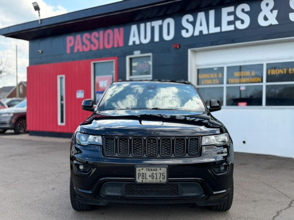 2017 JEEP Grand Cherokee