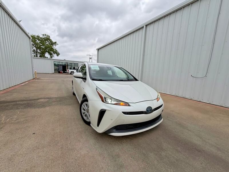 2019 TOYOTA PRIUS