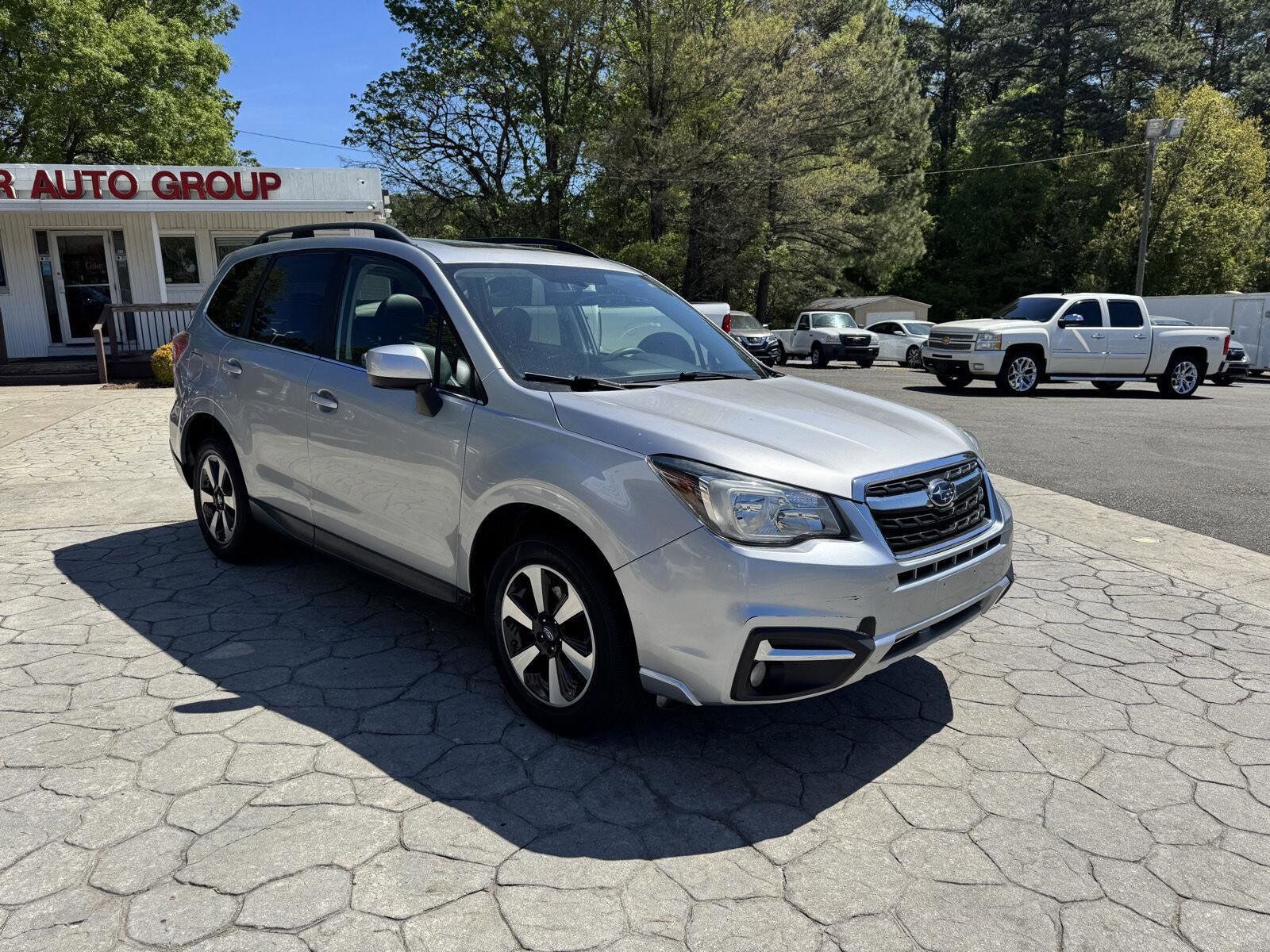 2017 SUBARU Forester