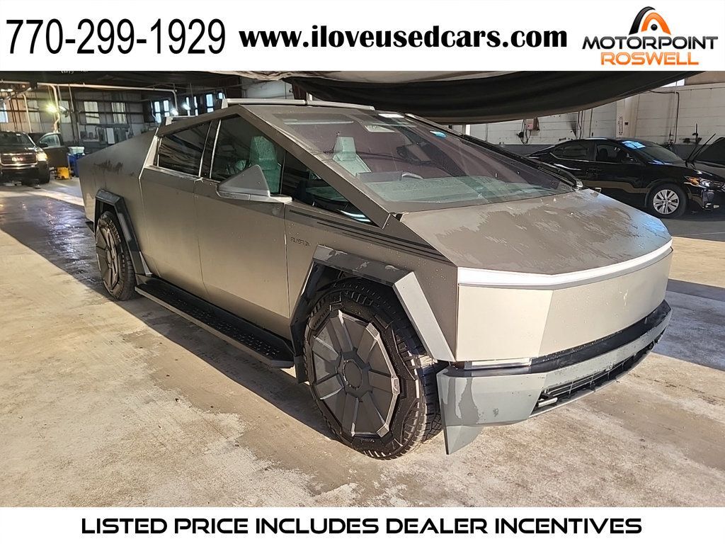 2024 TESLA Cybertruck