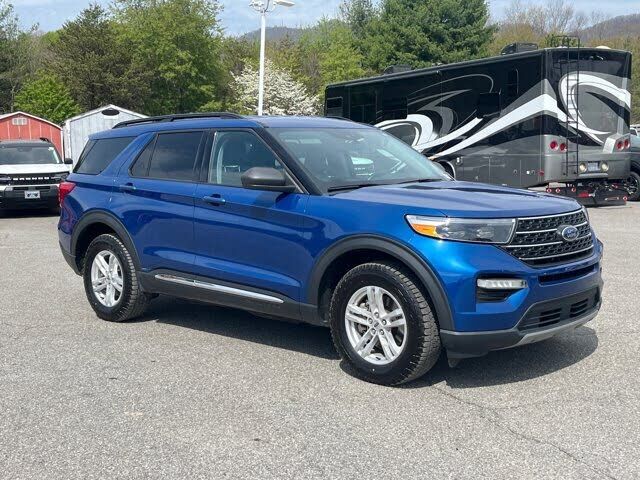 2022 FORD Explorer