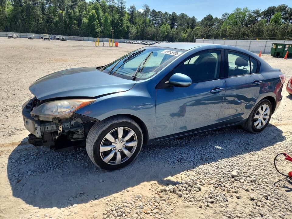 2010 MAZDA Mazda3