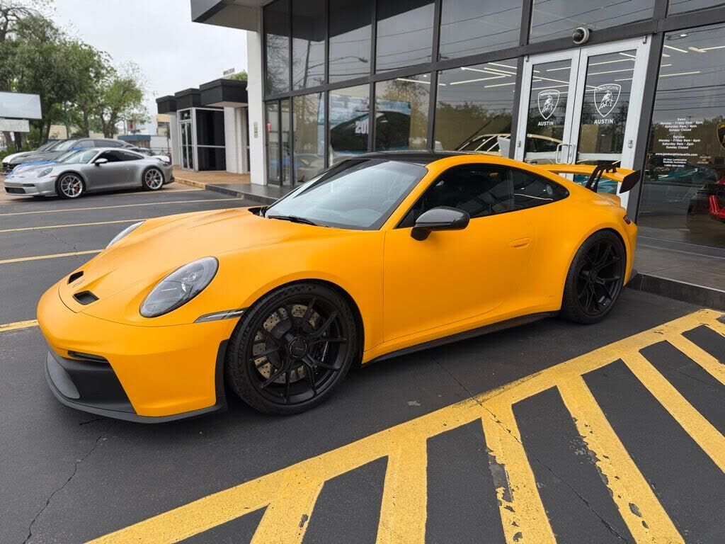 2022 PORSCHE 911