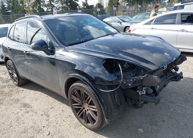 2018 PORSCHE Cayenne