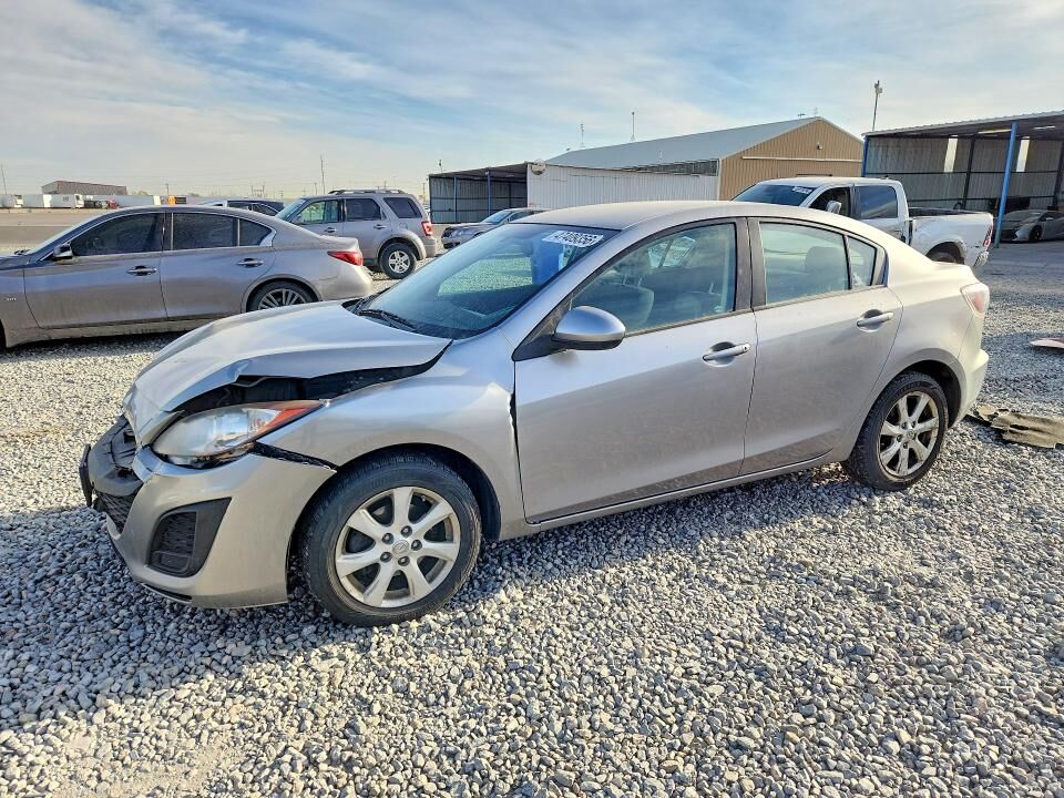 2011 MAZDA Mazda3