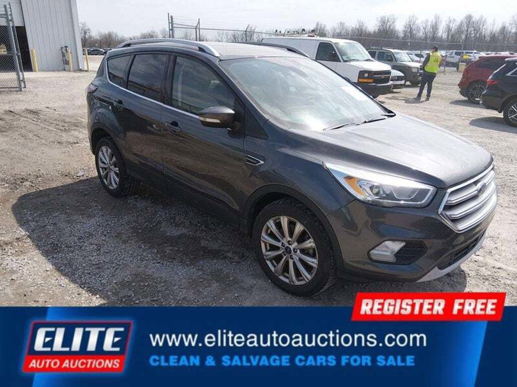 2017 FORD Escape