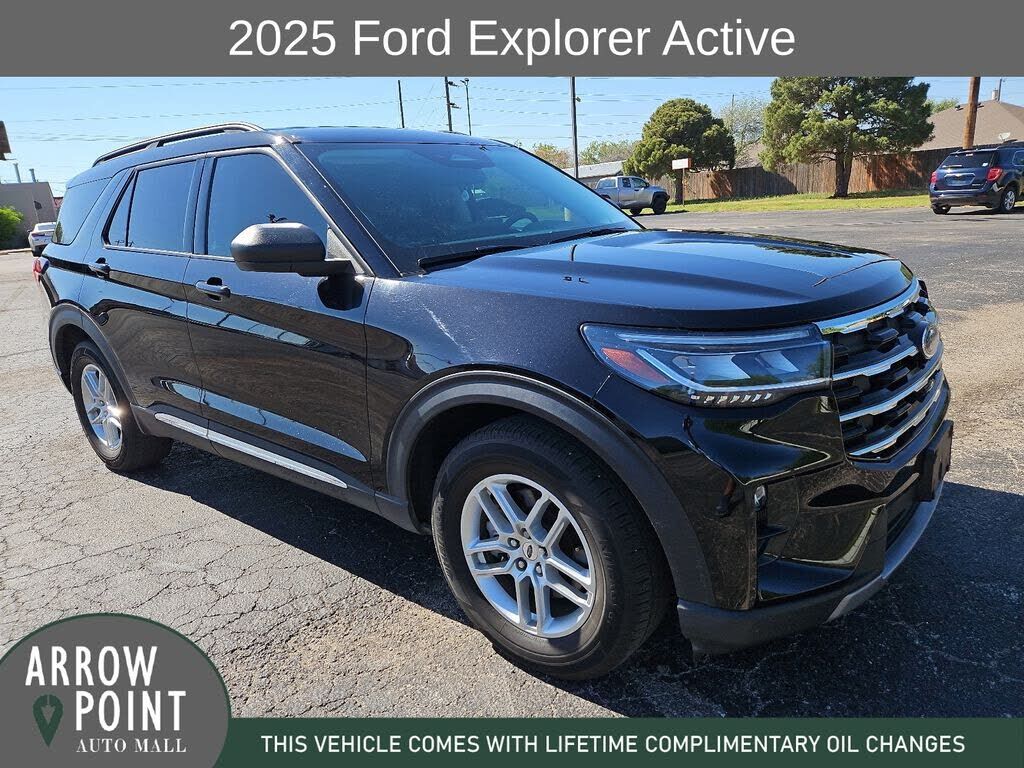 2025 FORD Explorer