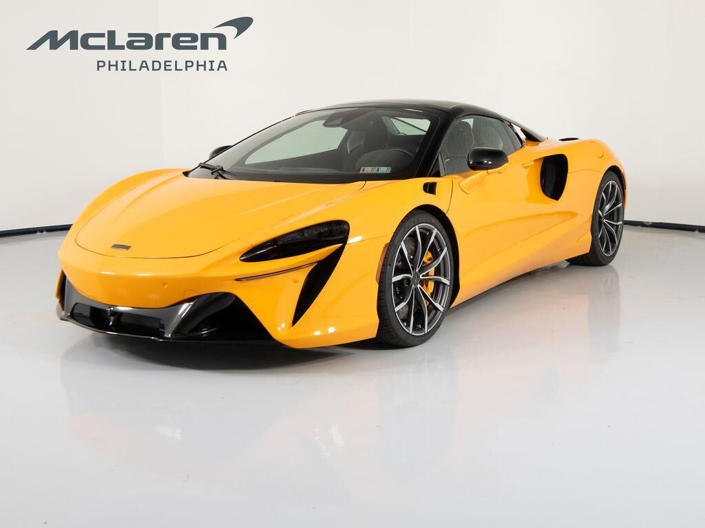 2026 MCLAREN ARTURA