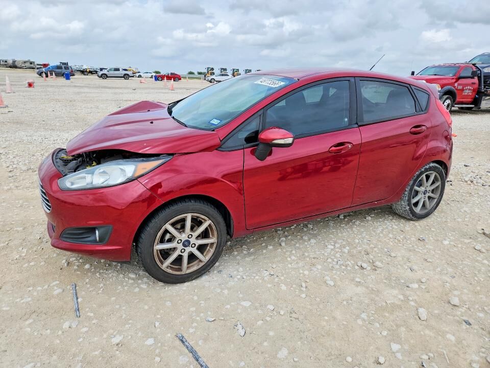 2015 FORD Fiesta