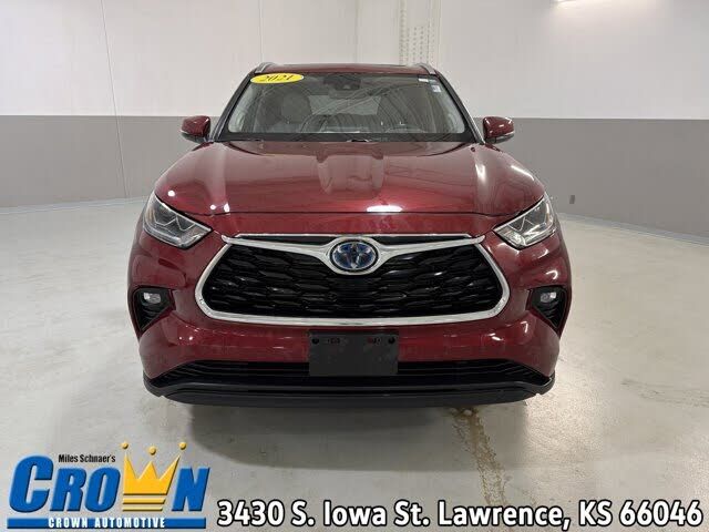 2021 TOYOTA Highlander
