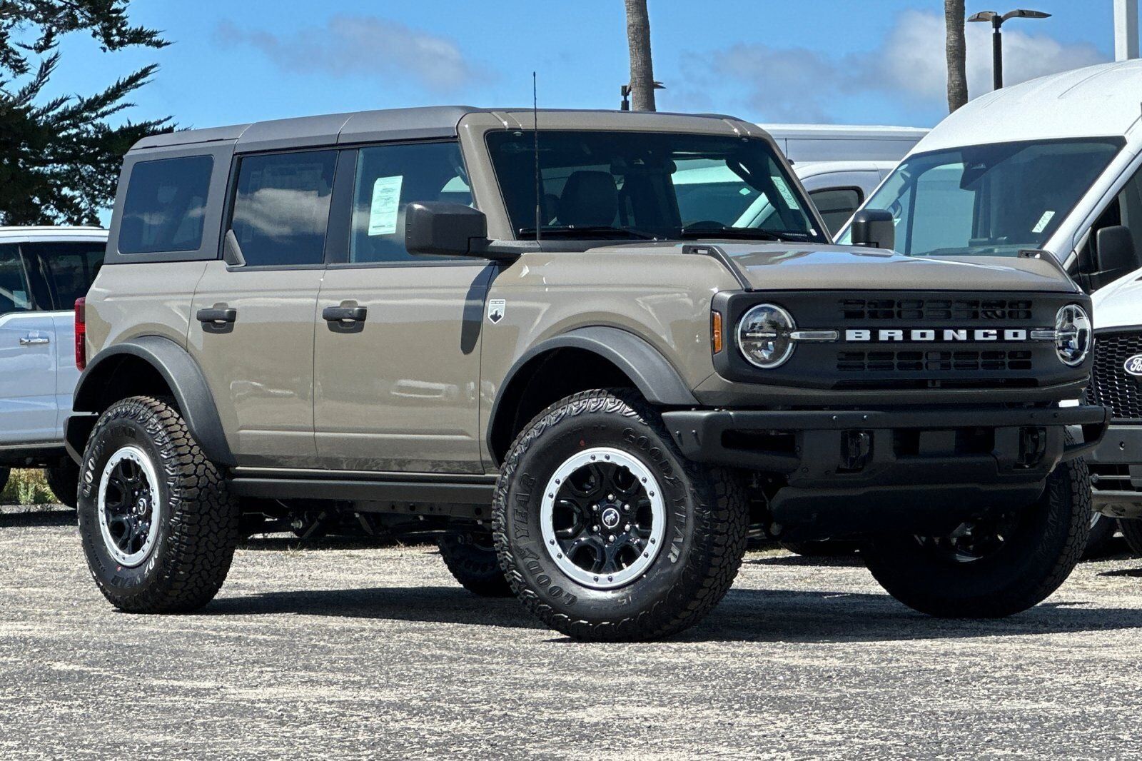 2026 FORD Bronco
