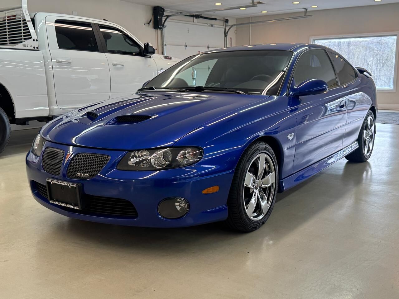 2005 PONTIAC GTO