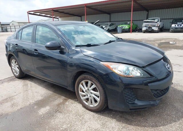 2012 MAZDA Mazda3