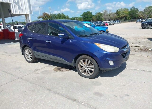 2011 HYUNDAI Tucson