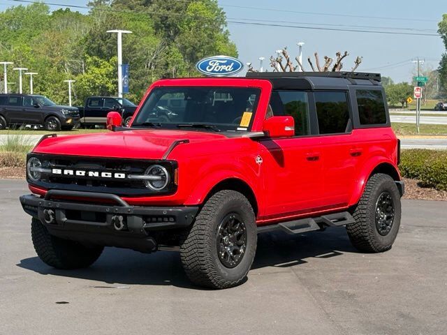 2024 FORD Bronco