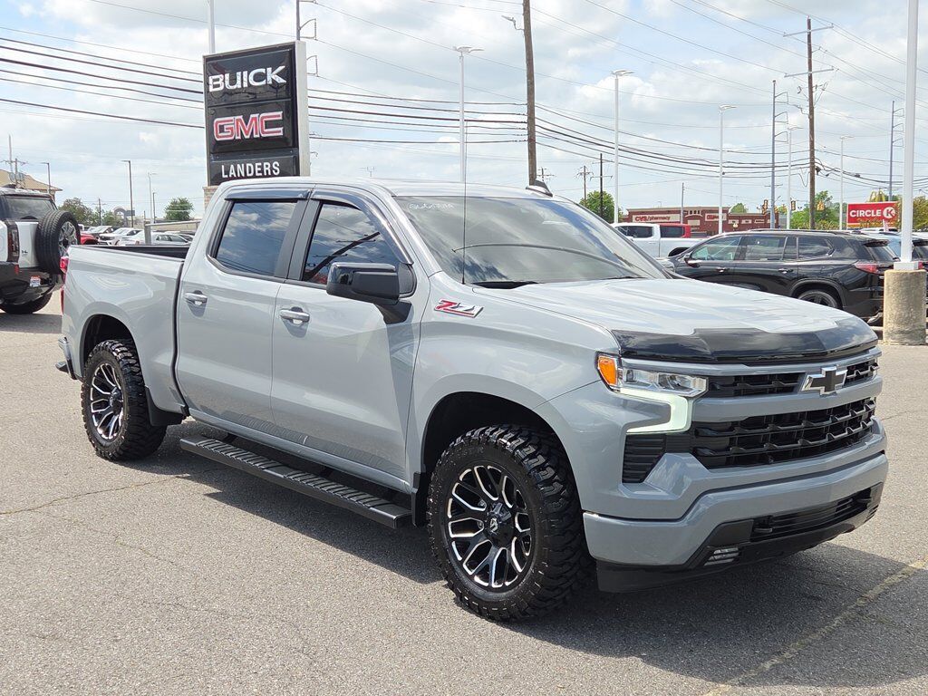 2024 CHEVROLET Silverado