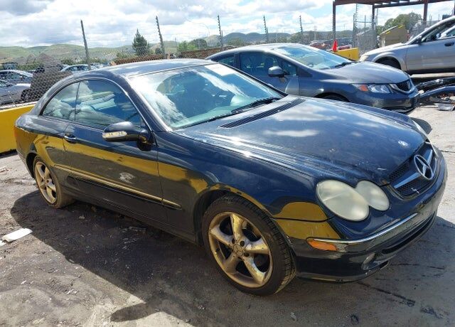 2005 MERCEDES-BENZ CLK-Class