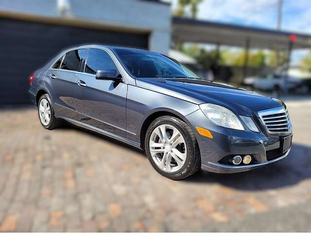 2010 MERCEDES-BENZ E-Class