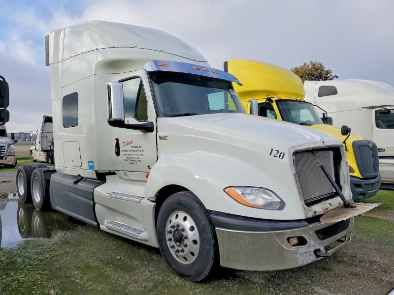 2021 INTERNATIONAL LT625