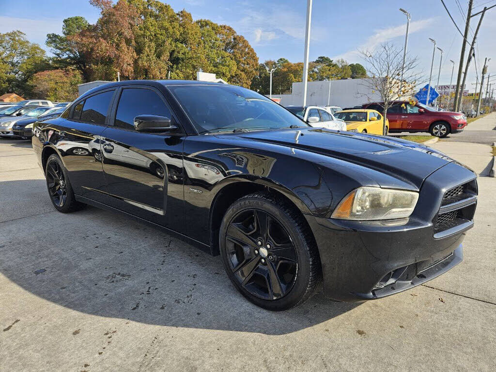 2011 DODGE Charger