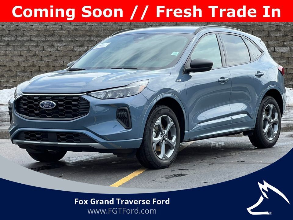 2024 FORD Escape