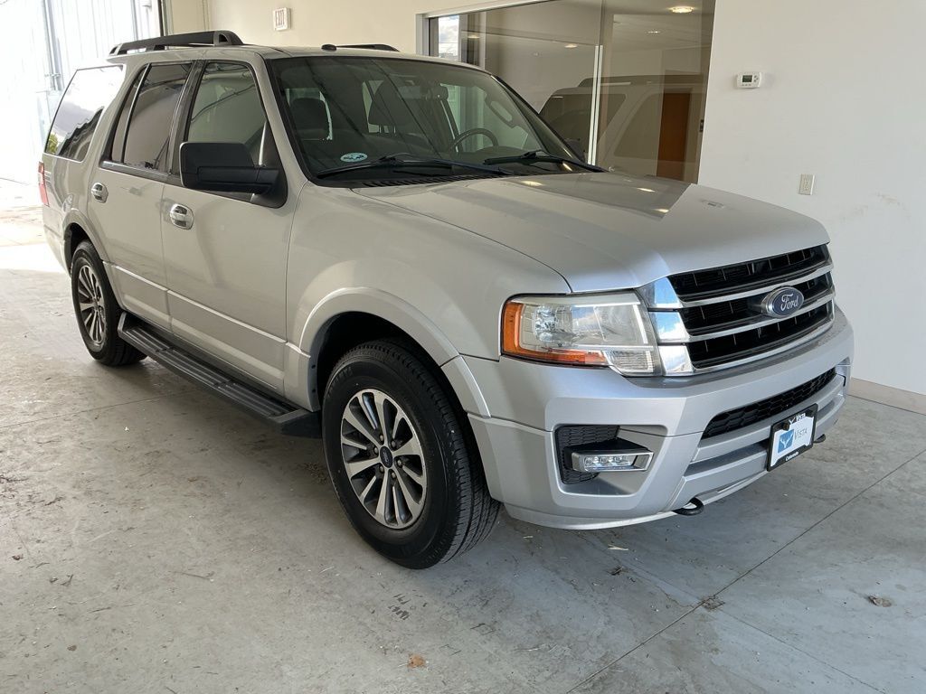 2017 FORD Expedition