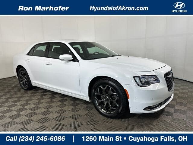 2018 CHRYSLER 300