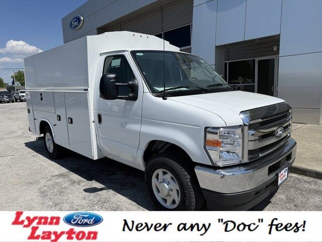 2026 FORD E-350