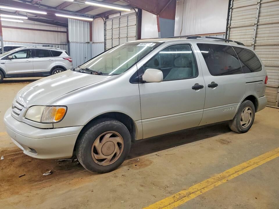 2003 TOYOTA Sienna