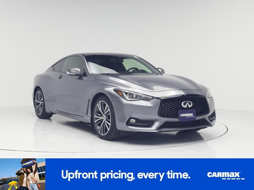 2017 INFINITI Q60