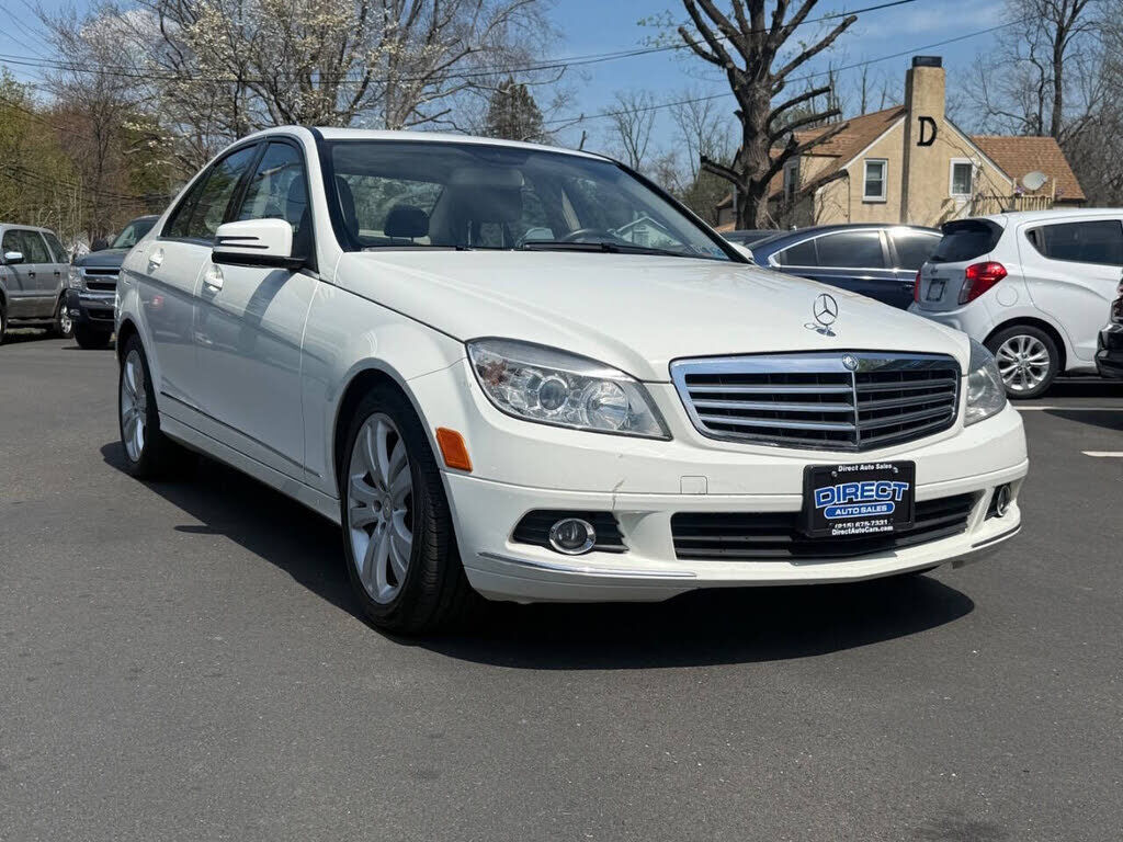 2011 MERCEDES-BENZ C-Class