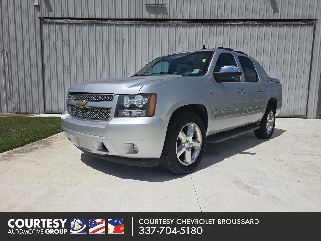 2013 CHEVROLET Avalanche
