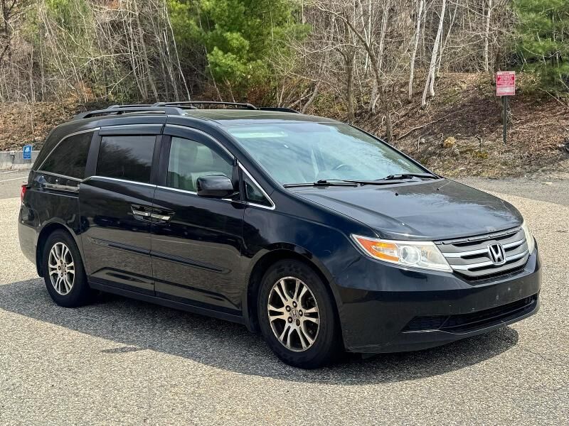 2013 HONDA Odyssey