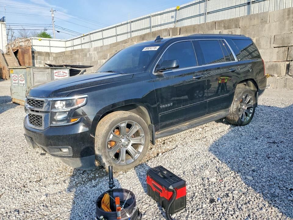 2017 CHEVROLET Tahoe