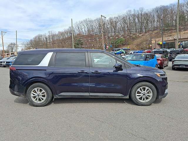 2024 KIA Carnival